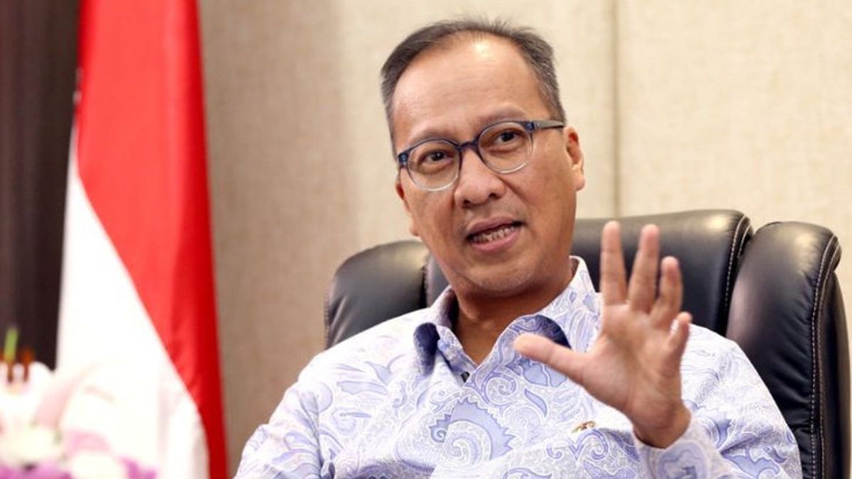 Penurunan Ekspor Sepatu Olahraga Indonesia: Tantangan dan Peluang di Tengah Kompetisi Global