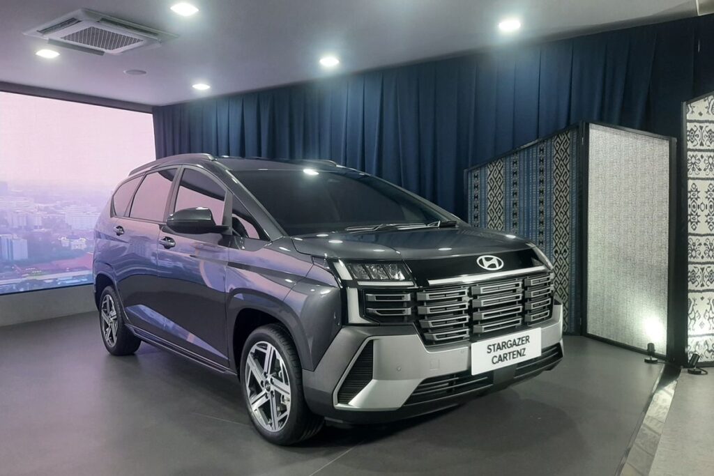 Hyundai Luncurkan Stargazer Cartenz dan Stargazer Cartenz X di GIIAS 2025: Mobil Keluarga dengan Teknologi Canggih dan Harga Bersahabat