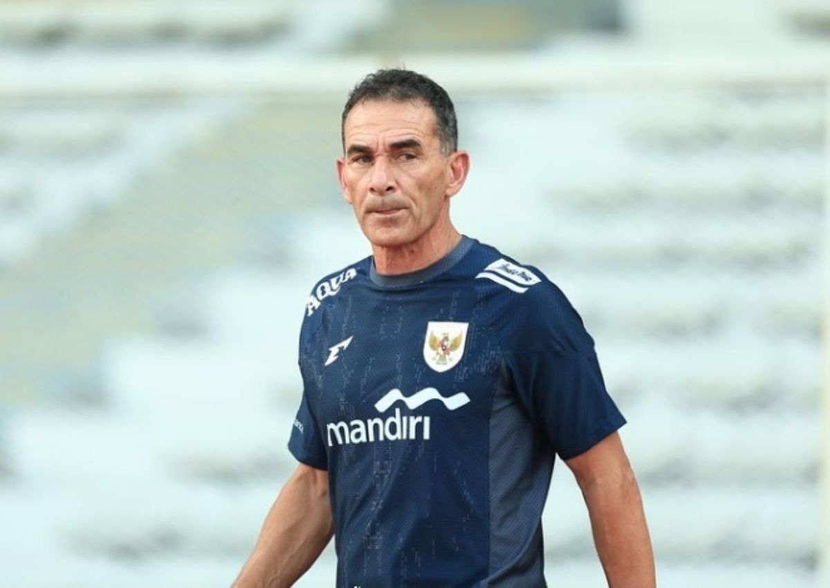 Gerald Vanenburg Fokus Menang dalam 90 Menit di Semifinal ASEAN U-23 Championship 2025 Lawan Thailand